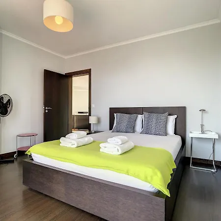 Sunny Side By Atlantic Apartment *